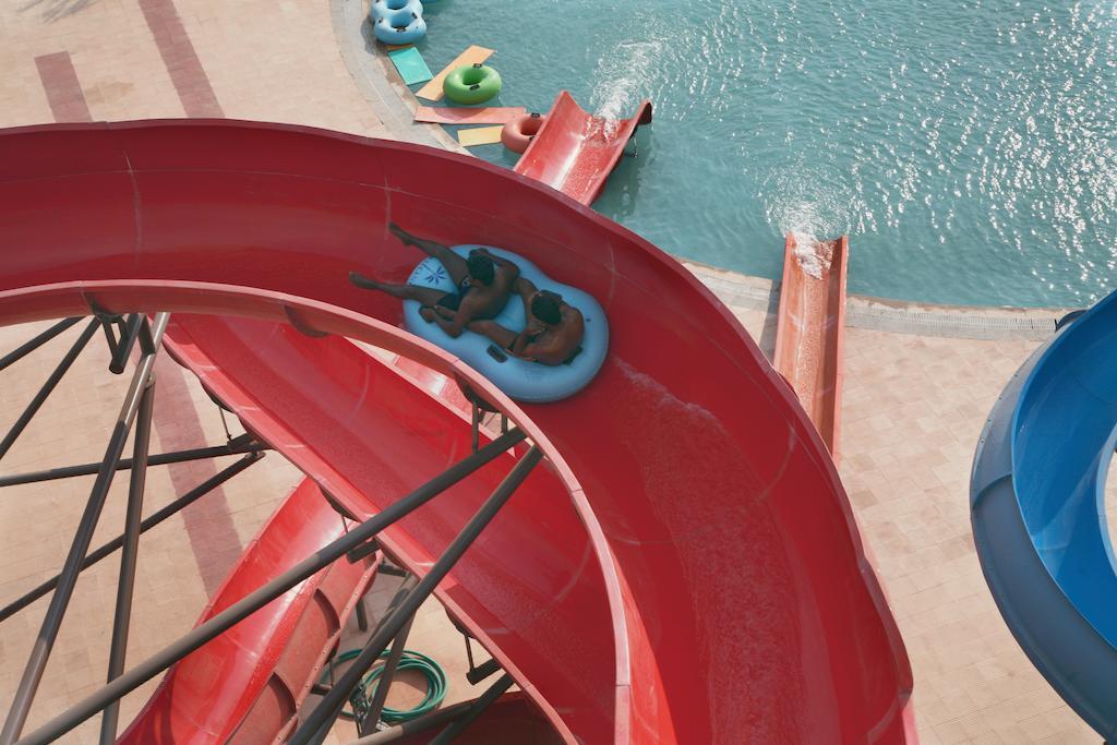 Sentosa Resorts & Water Park Chinchvad Buitenkant foto
